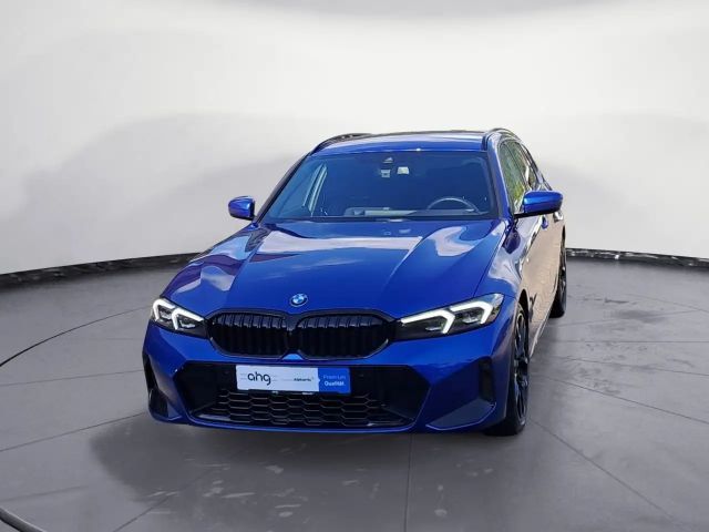 BMW 320 320d M-Sport Touring xDrive