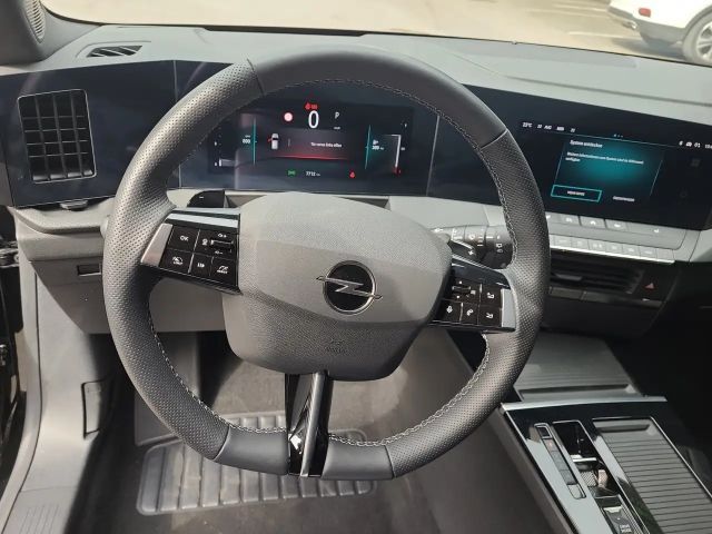 Opel Astra GS-Line Grand Sport Turbo