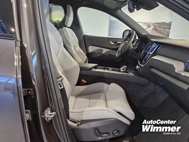 Volvo XC60 AWD Dark Plus Recharge T8