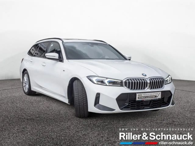 BMW 320 320d M-Sport Touring xDrive