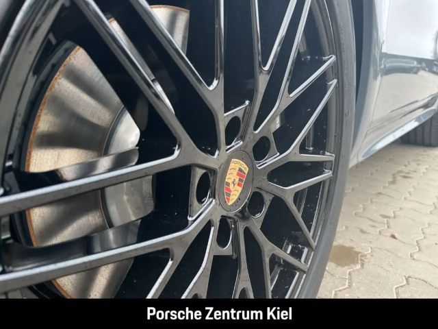 Porsche Cayenne E-Hybrid S