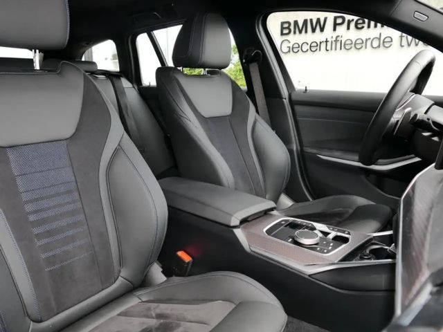 BMW 330 330e M-Sport Touring