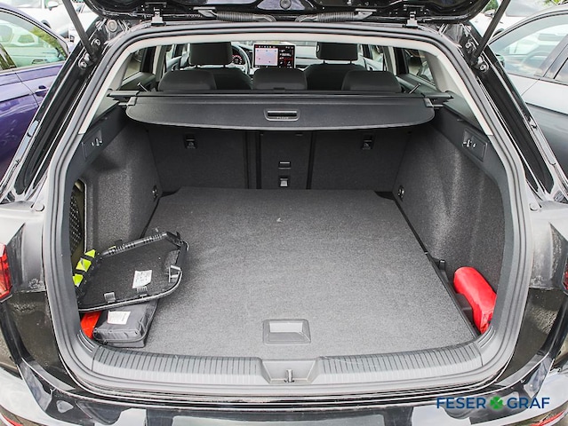 Volkswagen Golf 1.5 eTSI DSG Life Variant