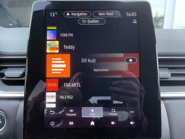 Renault Captur E-Tech EDC Intens