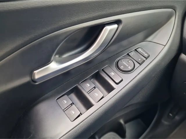 Hyundai i30 T-GDi Trend