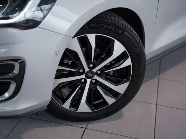 Ford Focus Titanium Vignale