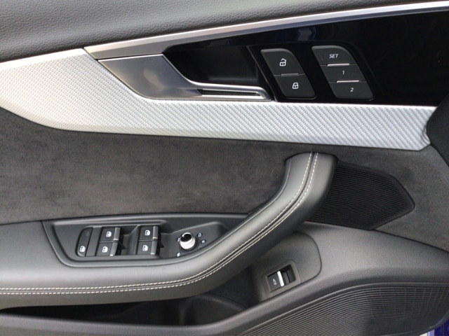 Audi RS4 Avant Quattro