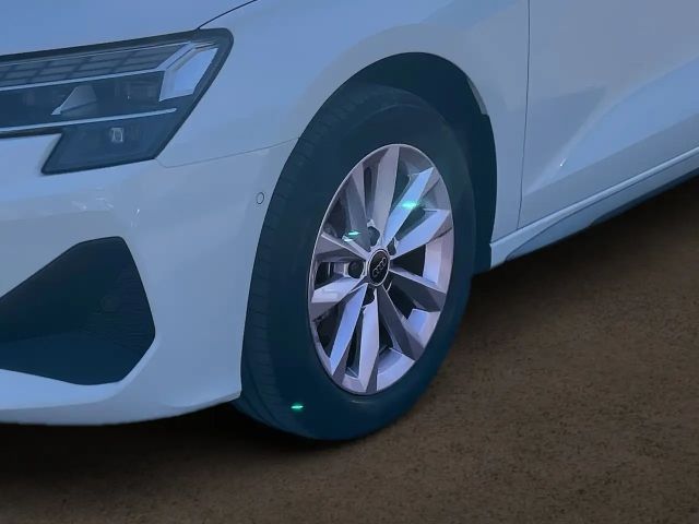 Audi A3 30 TFSI Sedan