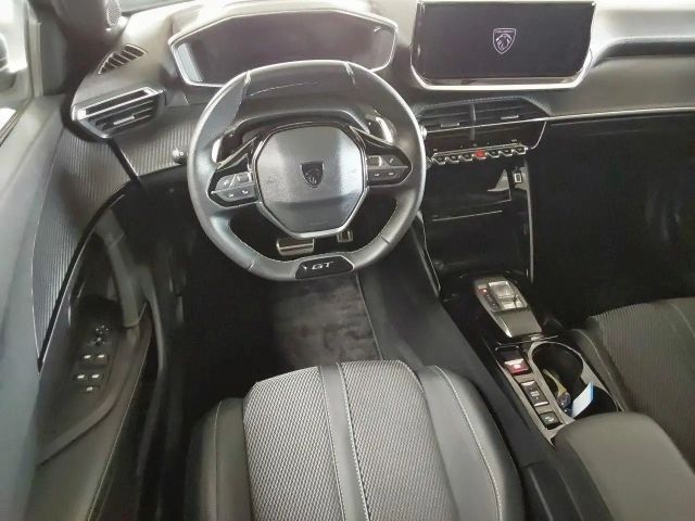 Peugeot 2008 EAT8 GT-Line