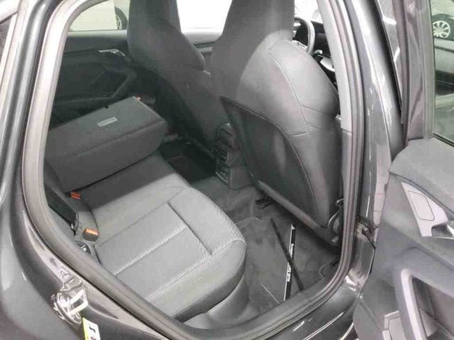 Audi A3 30 TFSI Sedan