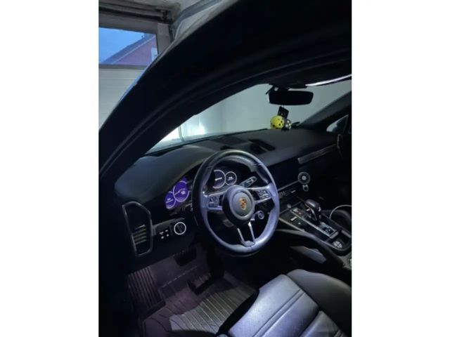 Porsche Cayenne Coupé Platinum Edition