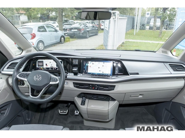 Volkswagen Multivan Style