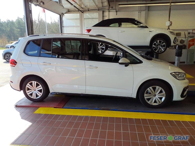 Volkswagen Touran 1.5 TSI DSG R-Line