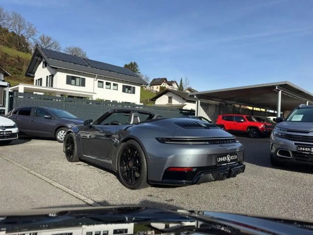 Porsche 911 4 Cabrio Carrera GTS Turbo