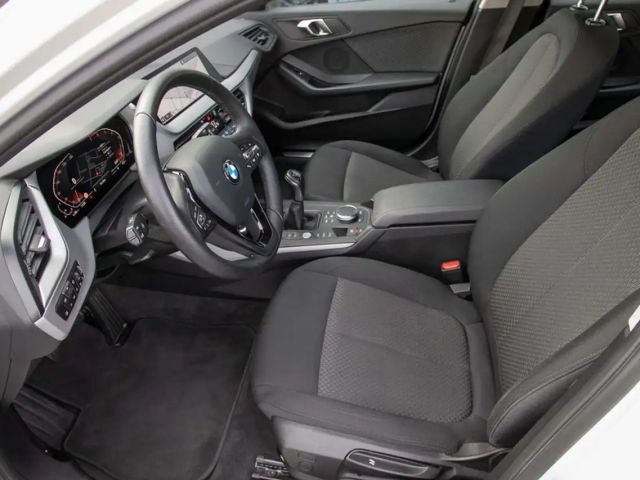 BMW 118 118i Advantage pakket Sedan