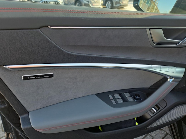 Audi S6 Avant Quattro