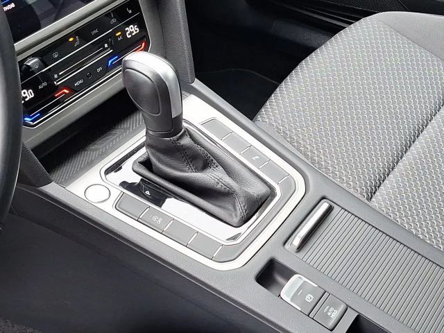 Volkswagen Passat Business DSG Variant