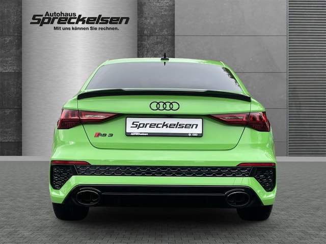 Audi RS3 Quattro S-Tronic Sedan