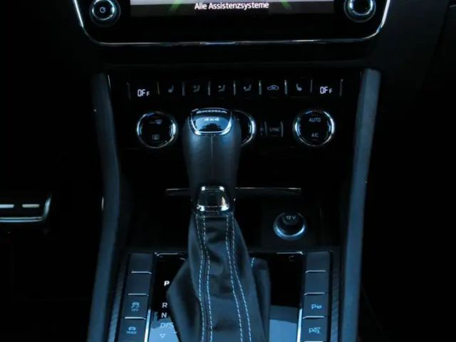 Skoda Superb 2.0 TDI 4x4 Combi Sportline