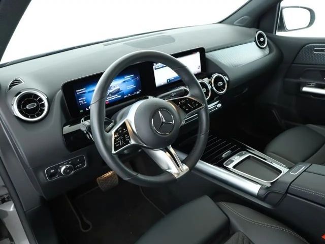 Mercedes-Benz B 200 Progressive