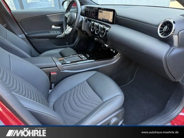 Mercedes-Benz A 200 Progressive