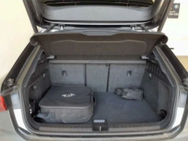 Audi A3 Hybride S-Line Sedan