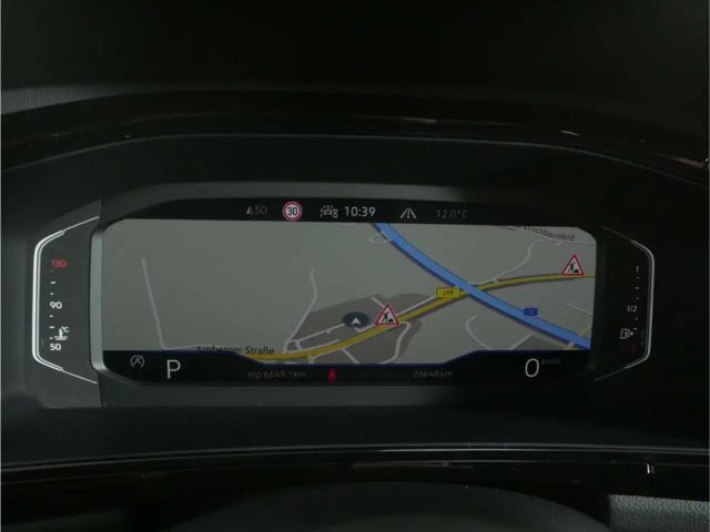 Volkswagen T-Roc 1.5 TSI Cabriolet Plus R-Line