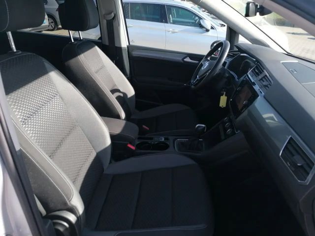 Volkswagen Touran DSG