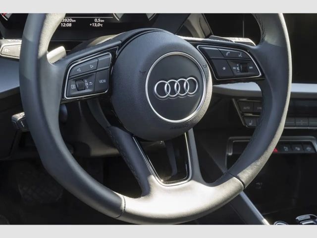 Audi A3 35 TDI S-Line S-Tronic Sedan Sportback