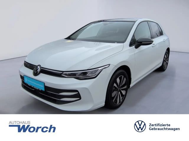 Volkswagen Golf 1.5 eTSI DSG Golf VIII