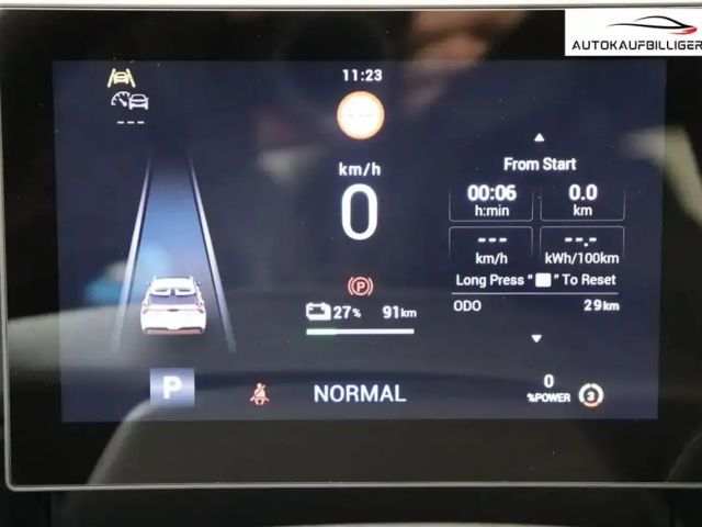 MG MG4 64 kWh Luxury