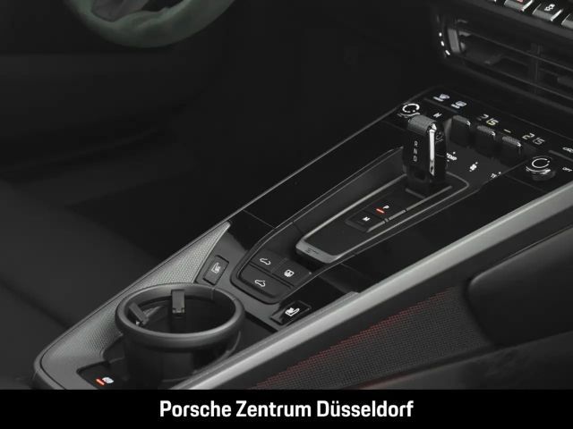 Porsche 992 Carrera Coupé