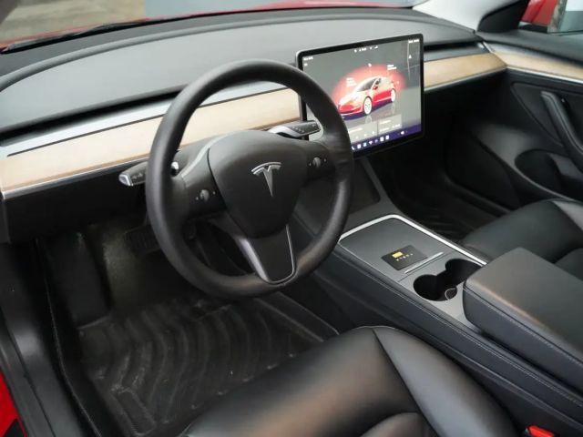 Tesla Model 3 AWD Long Range