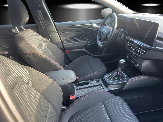Ford Focus EcoBoost ST Line