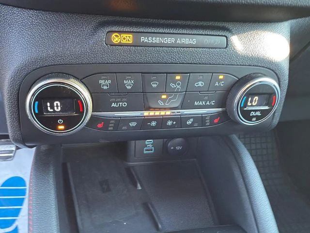 Ford Kuga Hybrid ST Line X