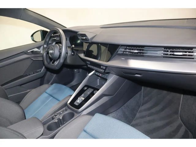 Audi A3 30 TDI Sedan Sportback