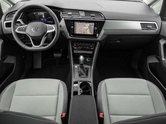 Volkswagen Touran 1.5 TSI DSG