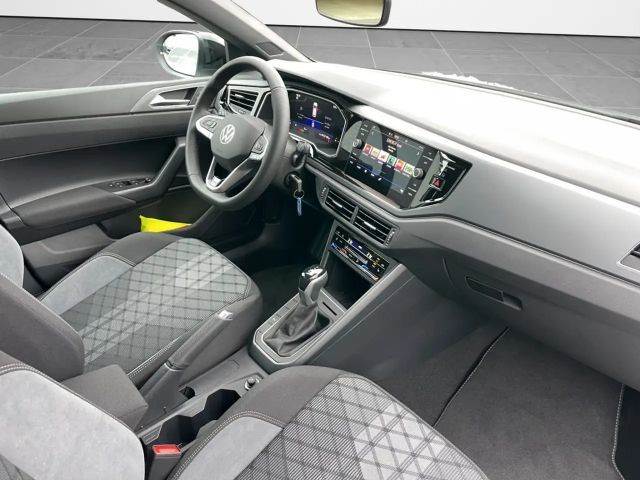 Volkswagen Taigo 1.0 TSI DSG R-Line