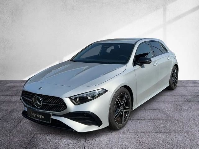 Mercedes-Benz A 220 4MATIC AMG Line Premium