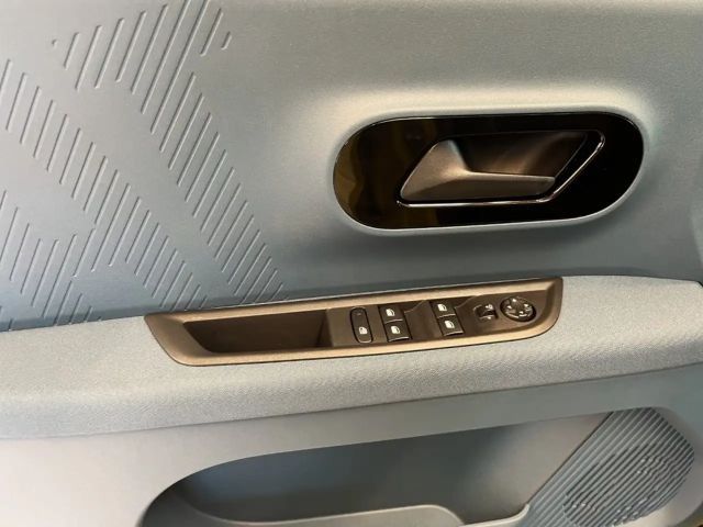 Fiat Grande Panda E La Prima