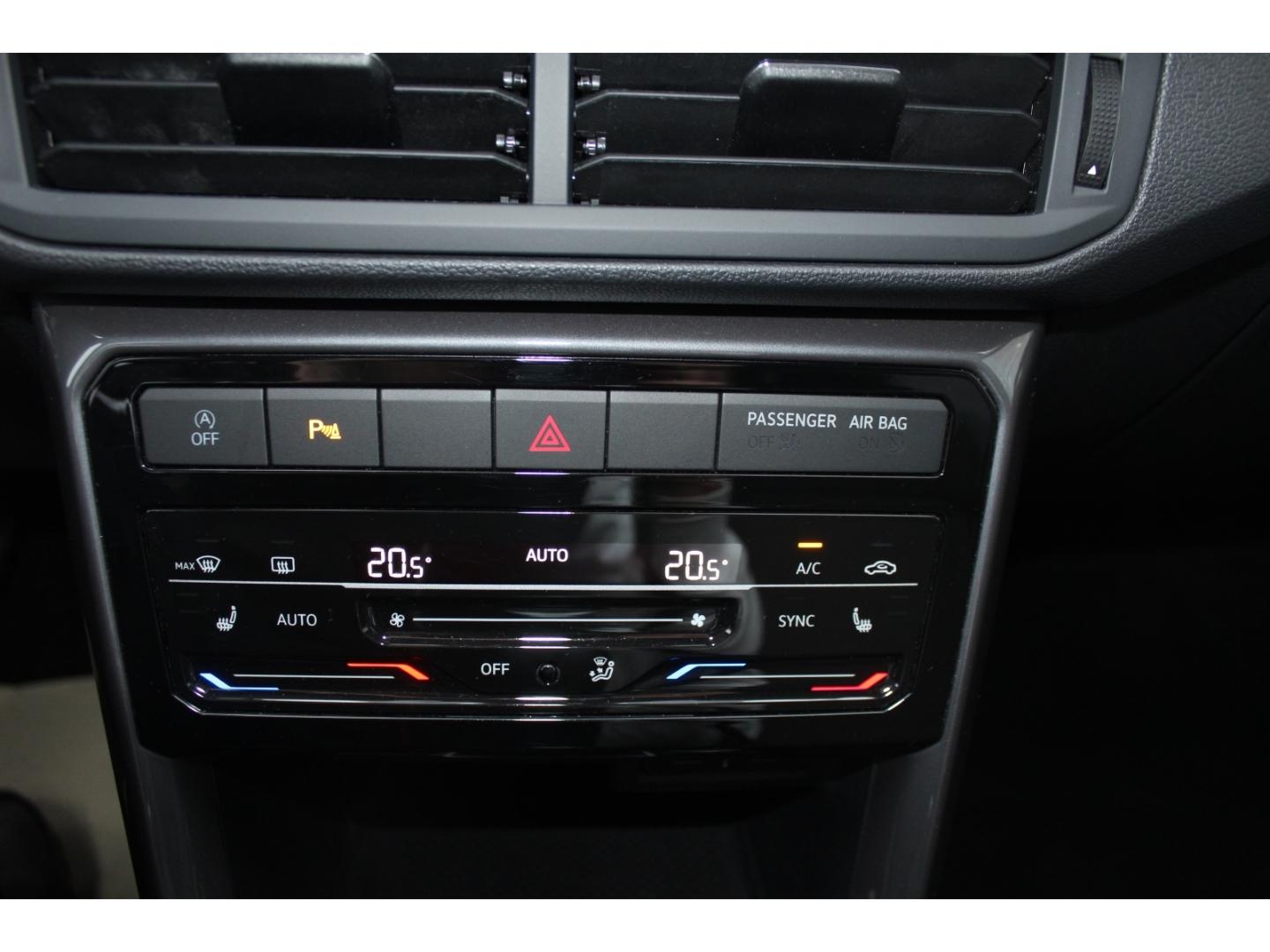 Volkswagen T-Cross Style