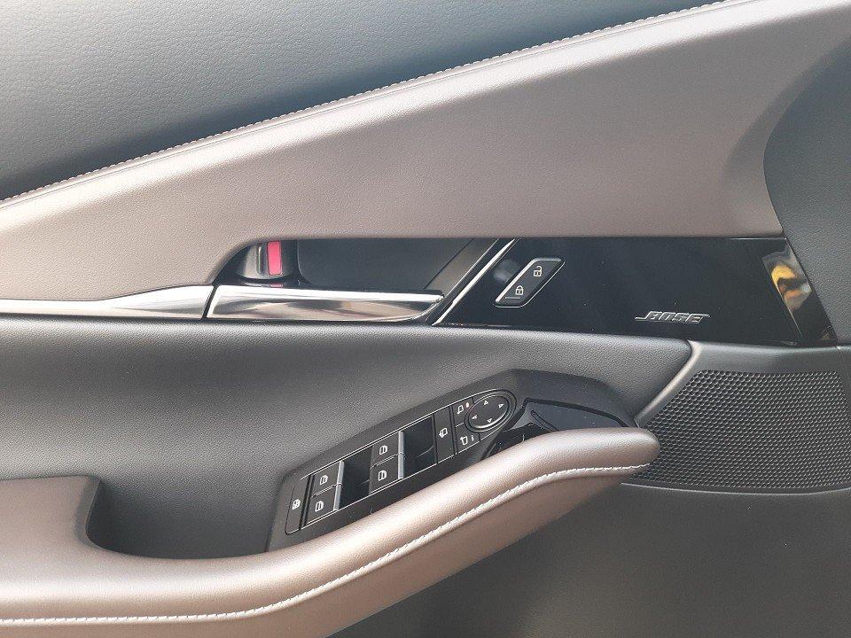 Mazda CX-30 SkyActiv Takumi e-Skyactiv