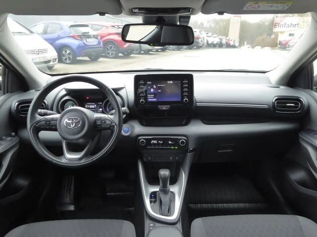 Toyota Yaris Club Comfort Hybride