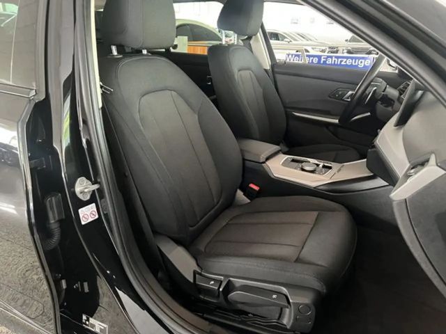 BMW 320 320d Touring xDrive