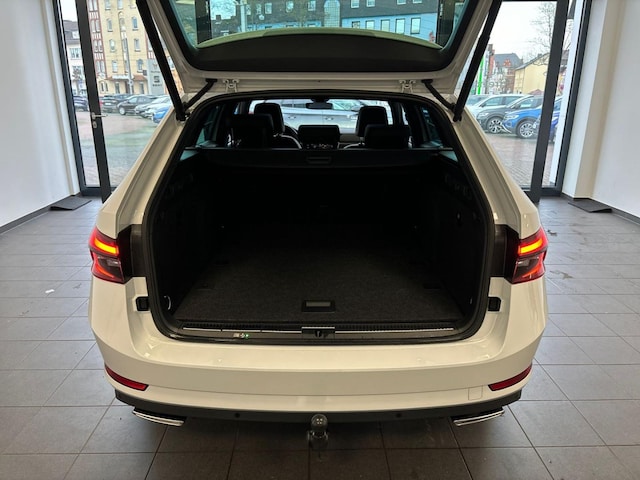 Skoda Superb 4x4 Combi Sportline