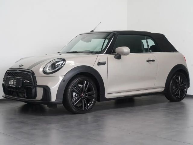 MINI Cooper Cabrio John Cooper Works Trim