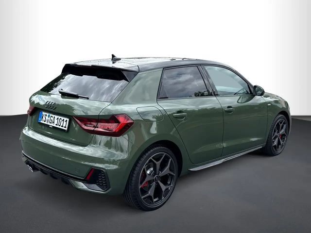 Audi A1 2.0 TFSI S-Line