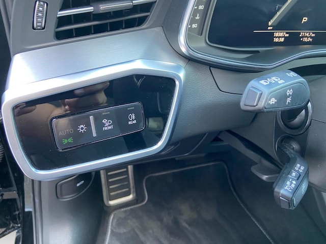 Audi S6 Quattro Sedan