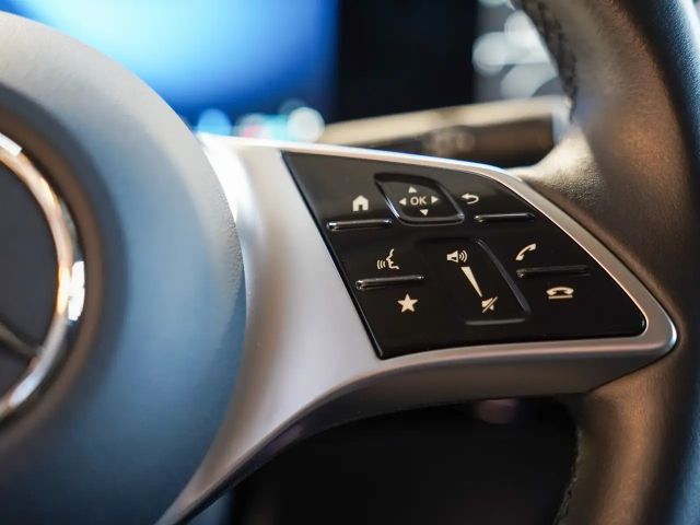 Mercedes-Benz GLA 200 GLA 200 d Progressive