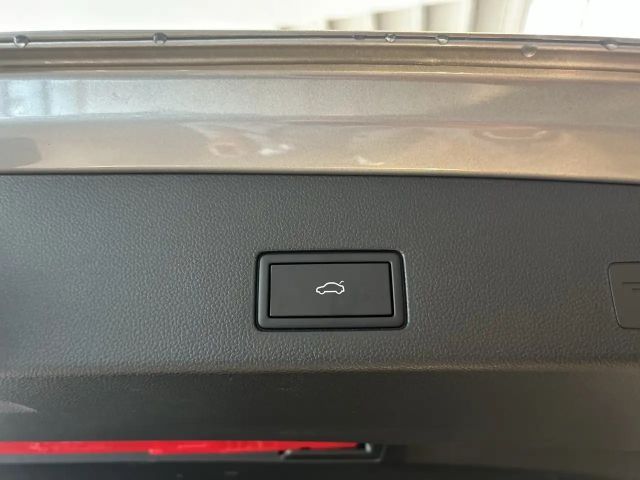 Volkswagen Golf Business Variant